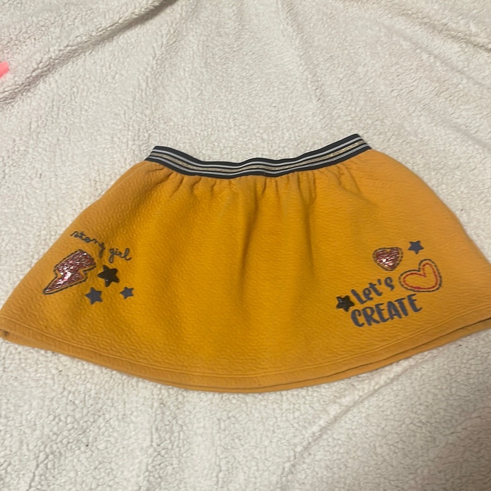 Yellow skirt